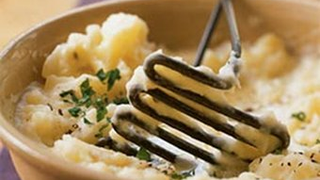 Just Because: How To Make Mashed Potatoes